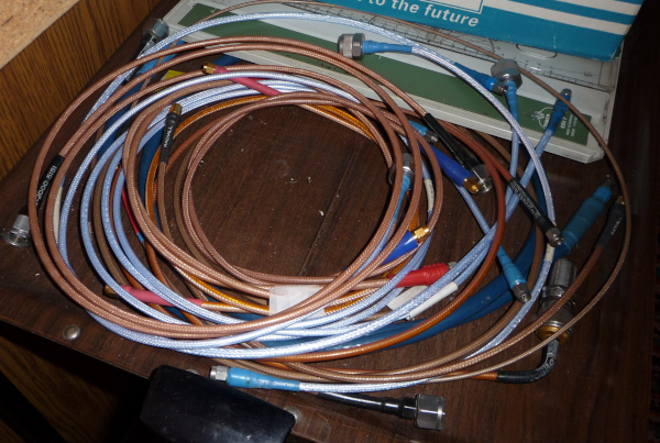 diverse Kabel auf Anfrage